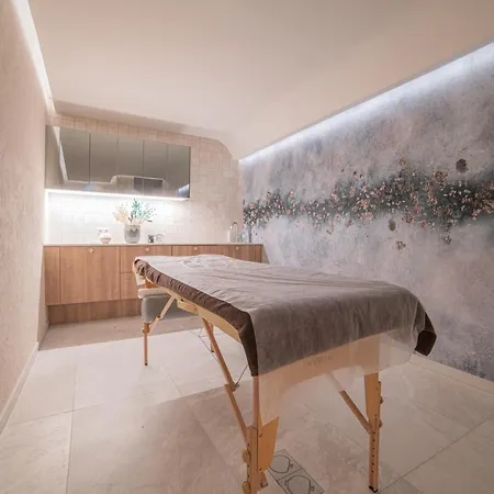 Astor Jastrzębia Góra