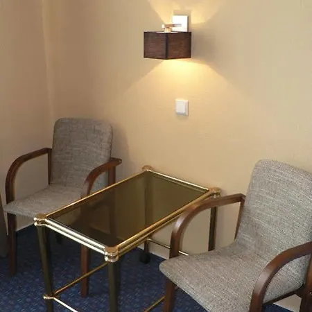 Hotell Astor 3*